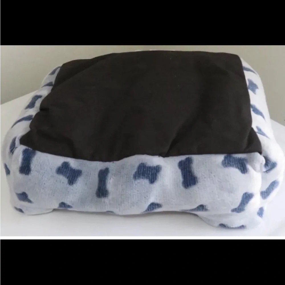 Cozy Blue and White Dog Bed